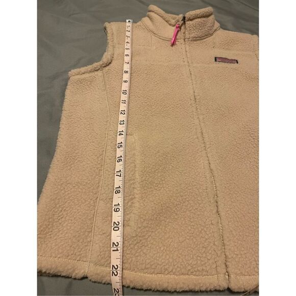 Vineyard vines Sherpa vest girls XL (16) NWT - Picture 2 of 5